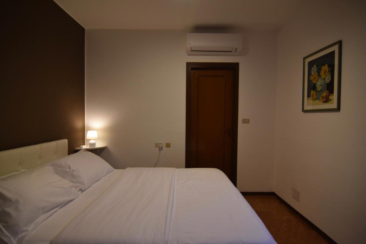 Emilia Suite Bologne Extérieur photo